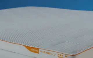 Emma Performance Topper